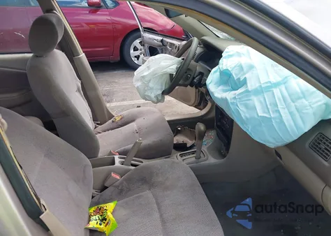 2002 Chevrolet Prizm из США, поврежденный, VIN 1Y1SK52802Z408768